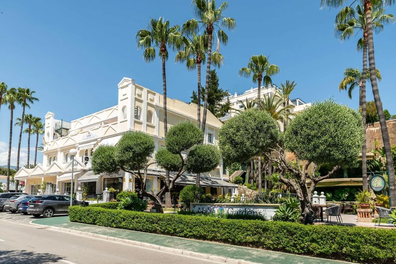 Exclusive House Located In Prime Location Villa Marbella