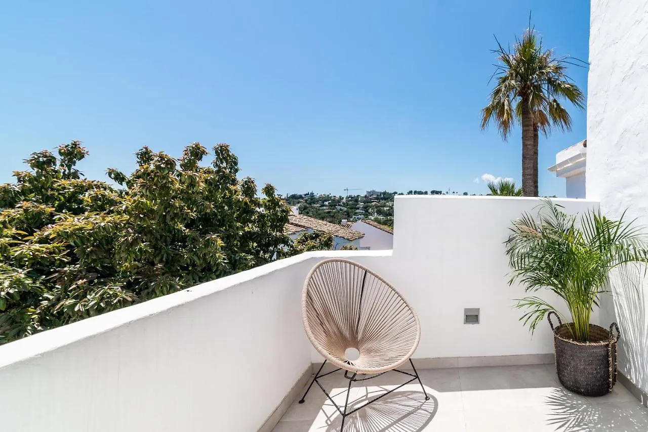 Willa Exclusive House Located In Prime Location Marbella