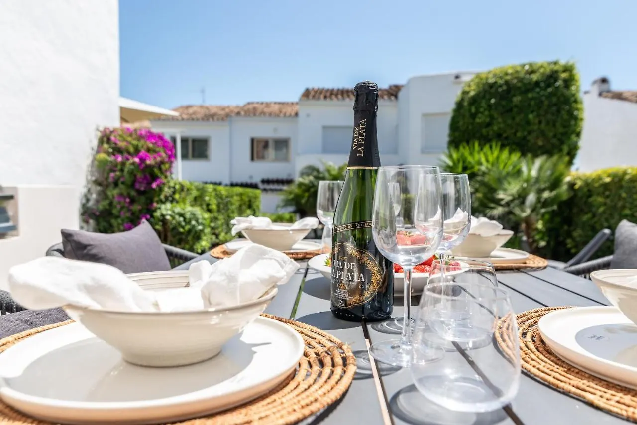 Willa Exclusive House Located In Prime Location Marbella Hiszpania