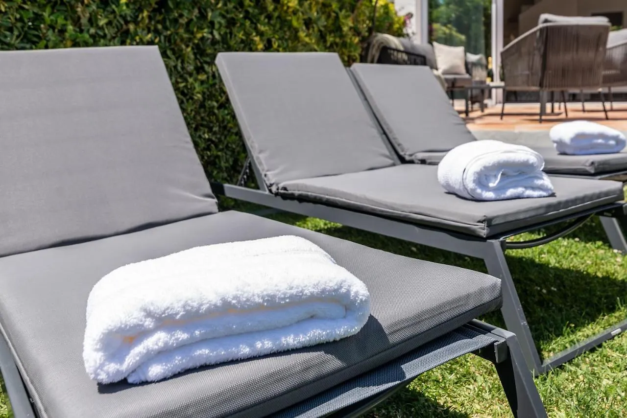 Willa Exclusive House Located In Prime Location Marbella